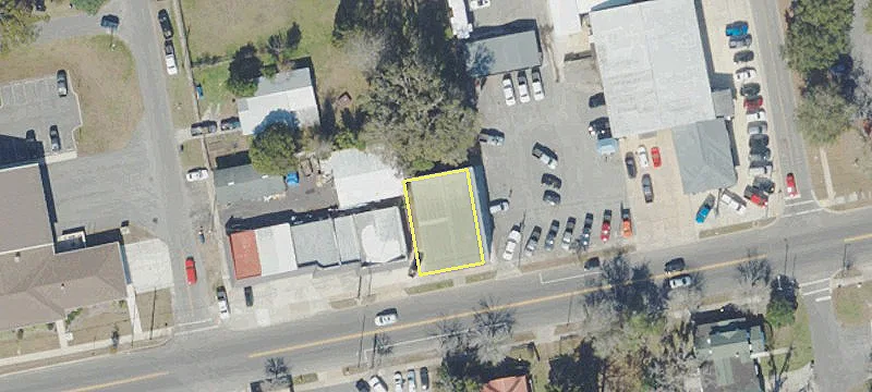233 Macclenny Ave