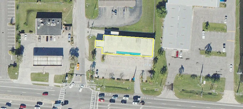 1210 10th E St