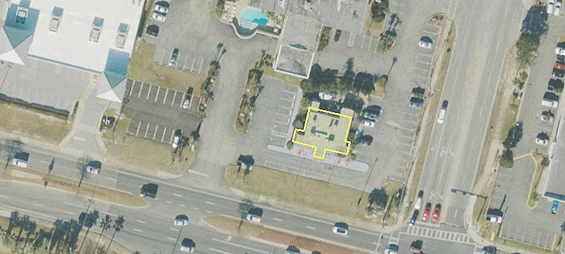 1083 Hwy 98th E