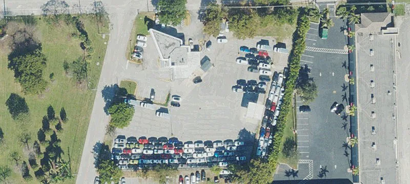 2400 Miami Rd