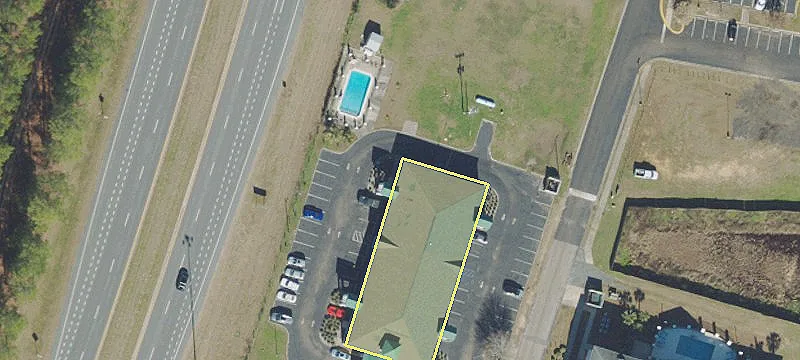 75 Spooner Rd