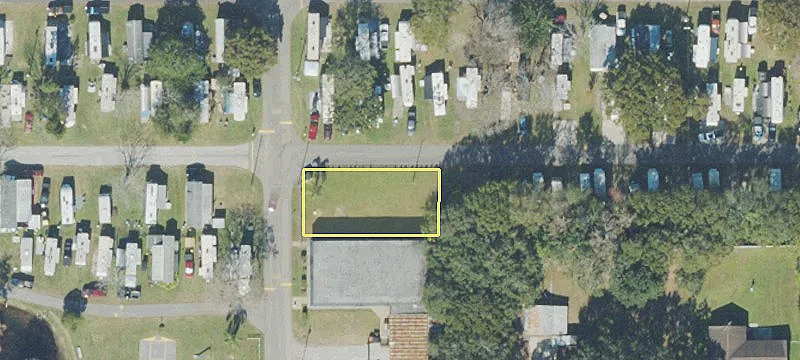 13905 Colonial Dr