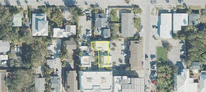 384 Flagler Ave