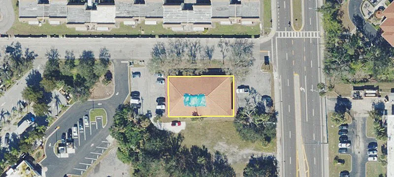 401 Johnson Ln