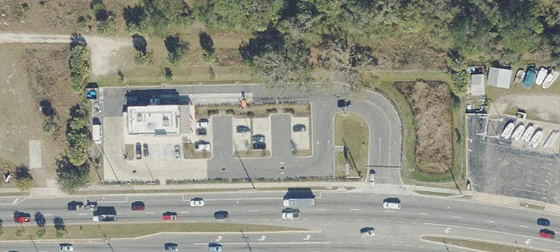 218 Us Hwy 17