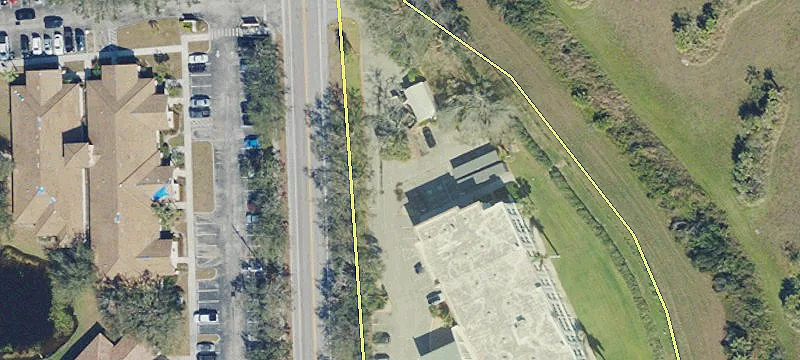 400 Commercial Ct