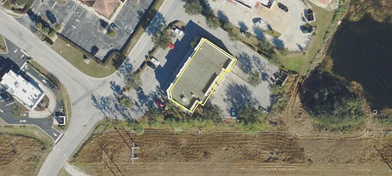 16505 Fishhawk Blvd