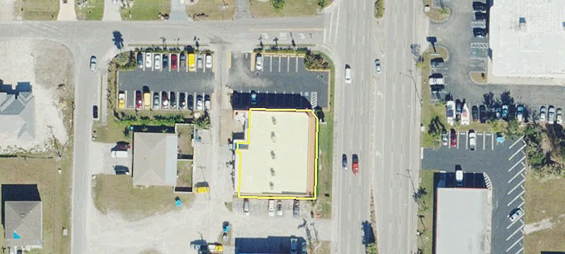2104 Del Prado S Blvd
