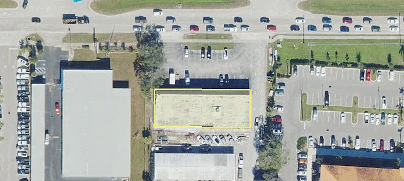 3944 Tamiami Trl