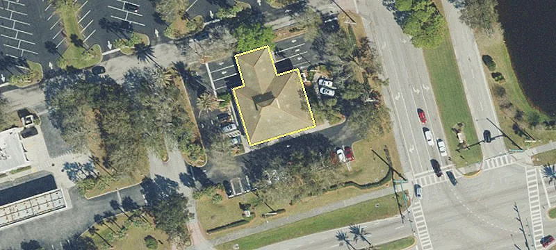 1301 Saint Lucie W Blvd