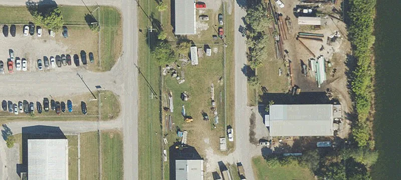 1811 Red Rd