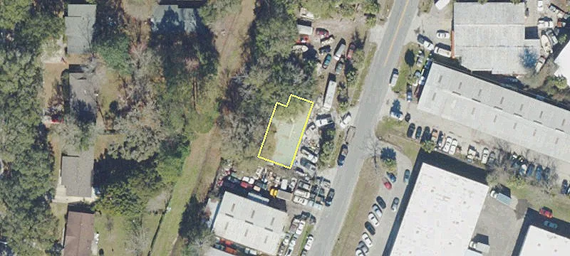 3028 19th Dr