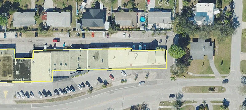 2167 Siesta Dr