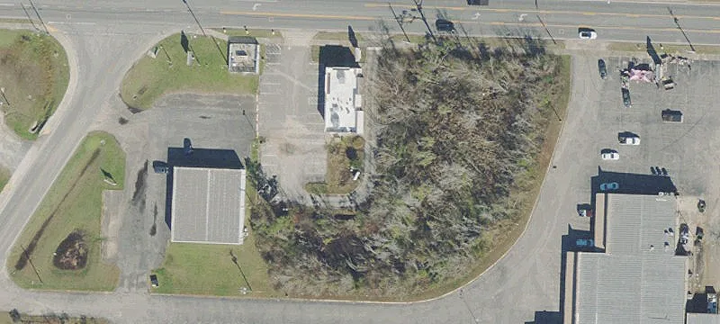 20077 Central W Ave