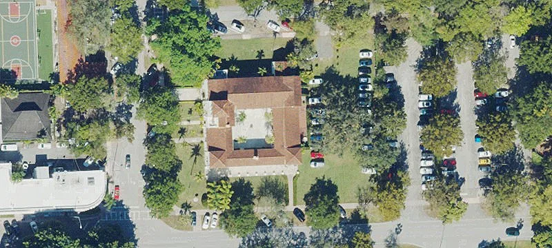 1400 Sunset Dr