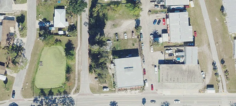 401 Colonia E Ln