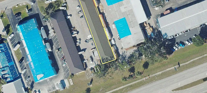 1298 Market Cir1-i