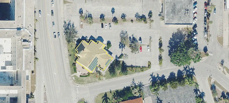 597 Tamiami S Trl