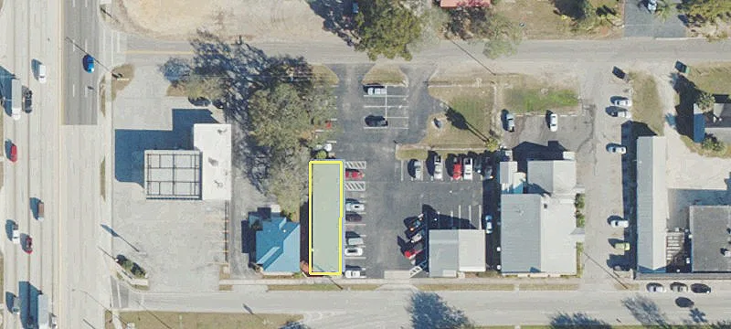 1012 Main St
