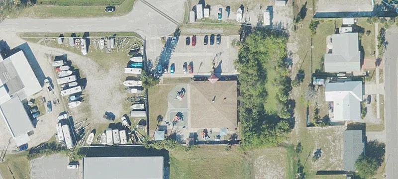 200 Riverside Park Dr