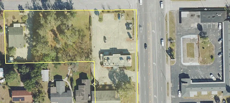 1408 Woodland Blvd