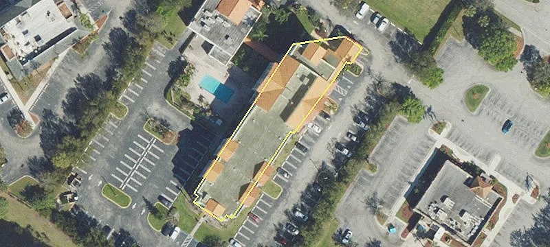 2000 Courtyard Cir