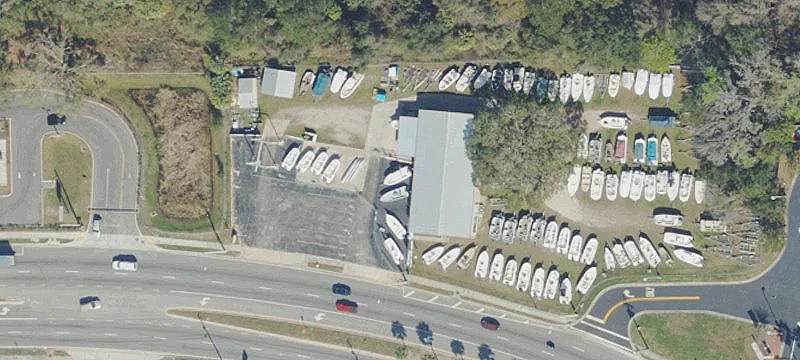 228 Us Hwy 17