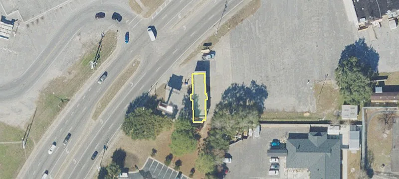 1303 Lewis Turner Blvd
