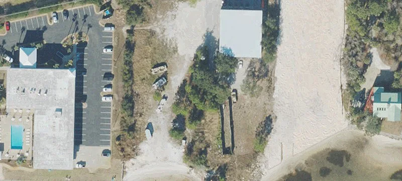 8711 Navarre Pkwy