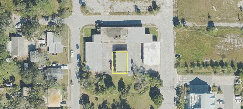 100 Palm Ave