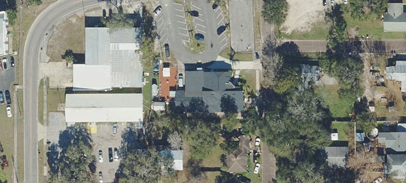 303 Veterans Ave