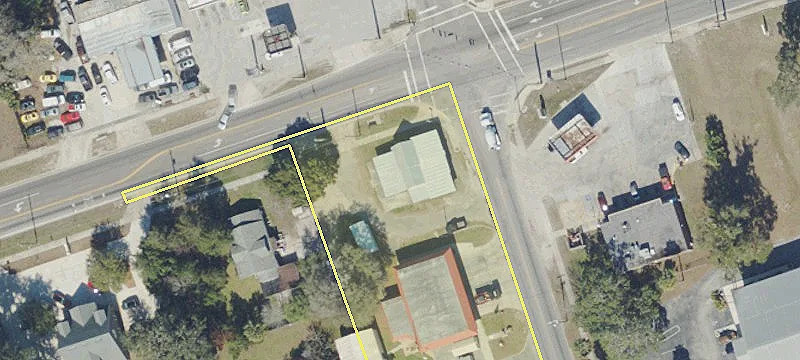 301 Oakridge Ave