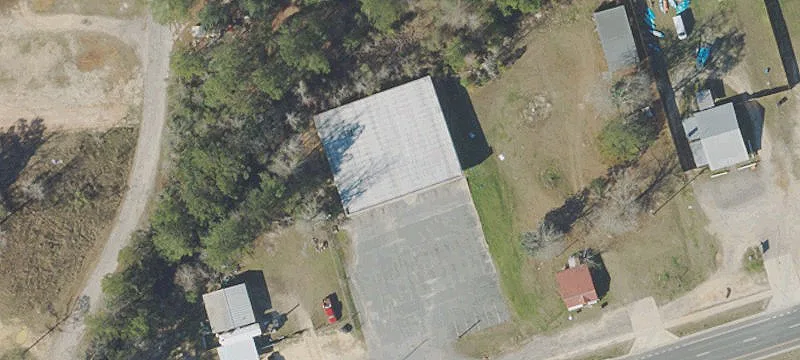3296 Main St