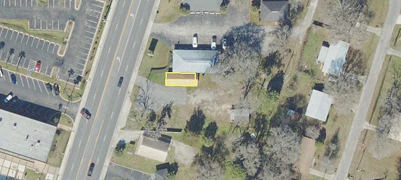 964 Temple Ave