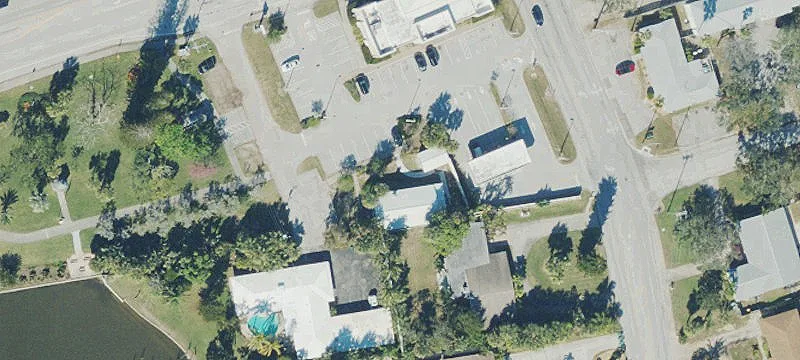 107 Riverside Pl