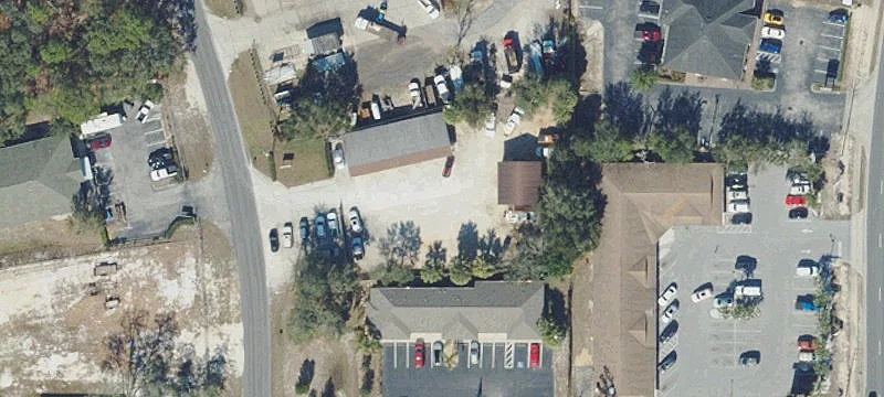 4058 Lamson Ave
