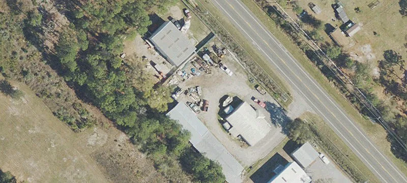 1045 Fairfield Dr