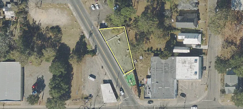 707 Old Bainbridge Rd