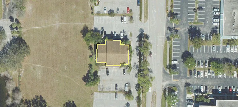 4000 57th Ave Ste, Unit 101