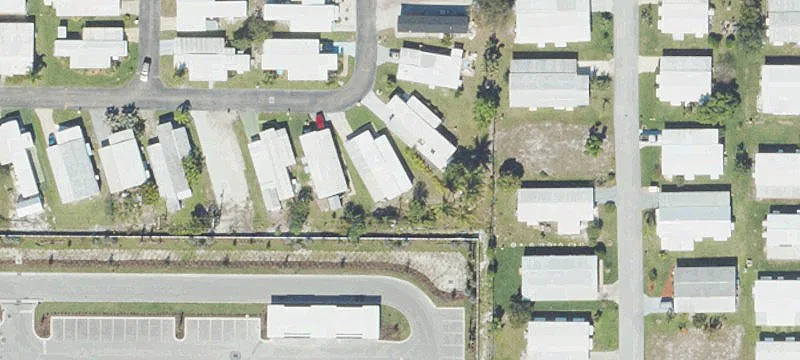 303 Tropicalia Ln