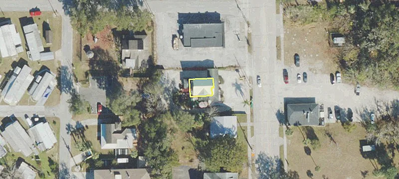 412 Woodland Blvd