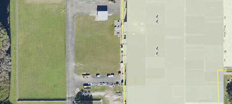 11001 Us Hwy 41st N
