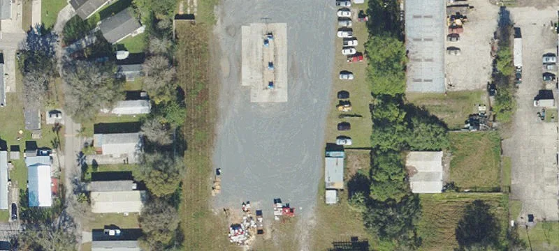 1306 Banana Rd