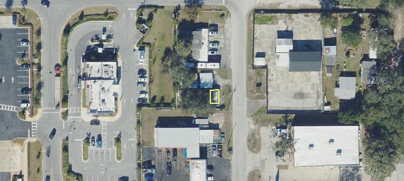 12013 Altoona Ave