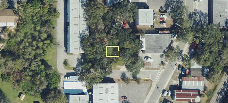 1013 Park Ct