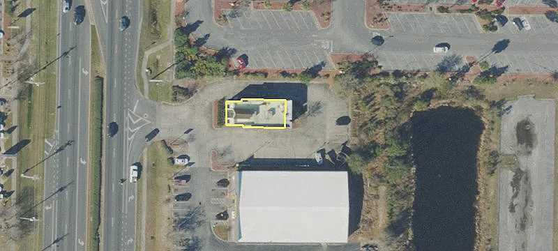2205 Hwy 77