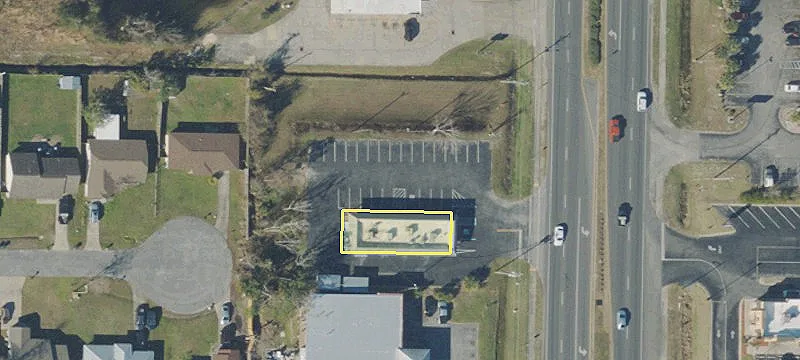 2004 Hwy 77