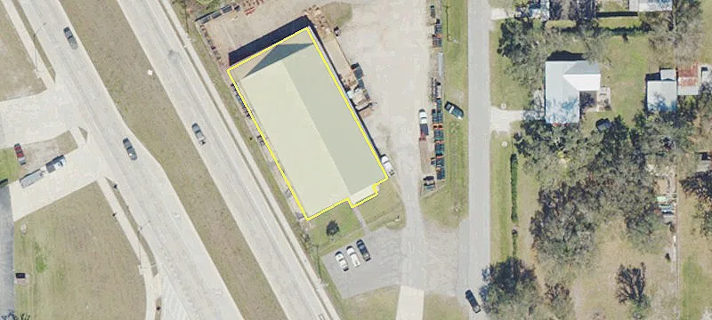 195 3rd E St