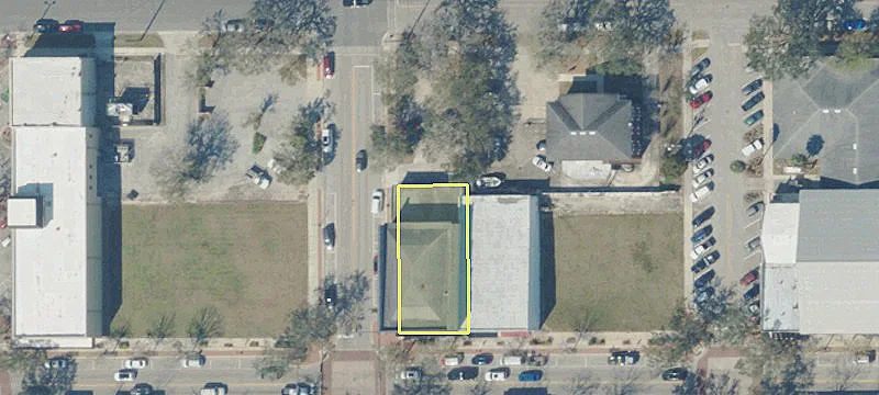 310 Main St
