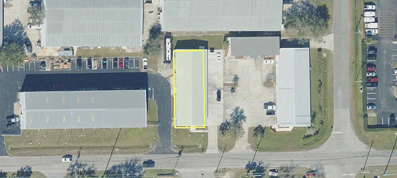 220 Douglas E Rd